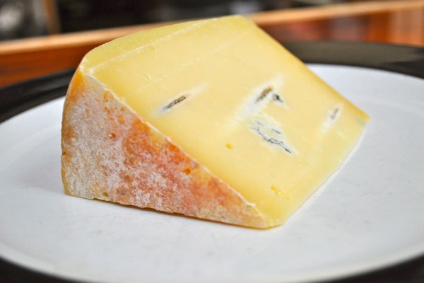 Housemade Asiago Bleu Cheese.
